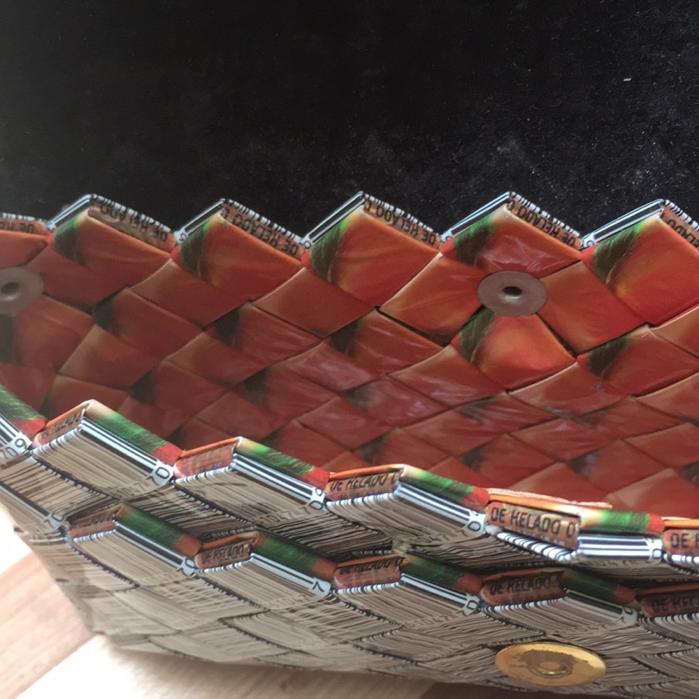 Unique barcode clutch! - Picture 3 of 5